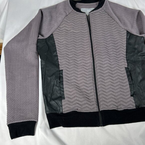 Tart Collection Women’s Small Gray Black Quilted Faux Leather Soft Full Zip Warm - Picture 5 of 11
